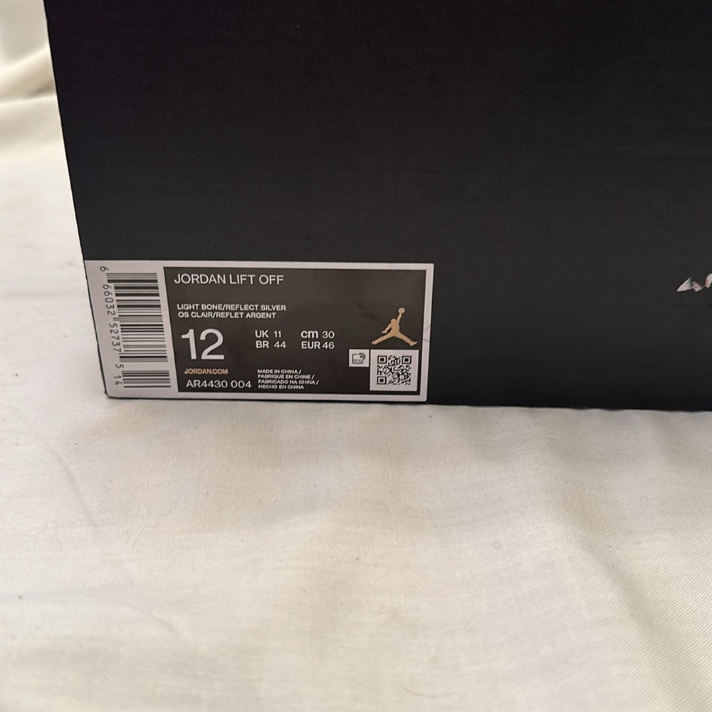 Brand New Nike Jordan Lift Off Men’s Sz 12 Lite Bone/Reflect Silver AR4430 004 - Picture 2 of 7